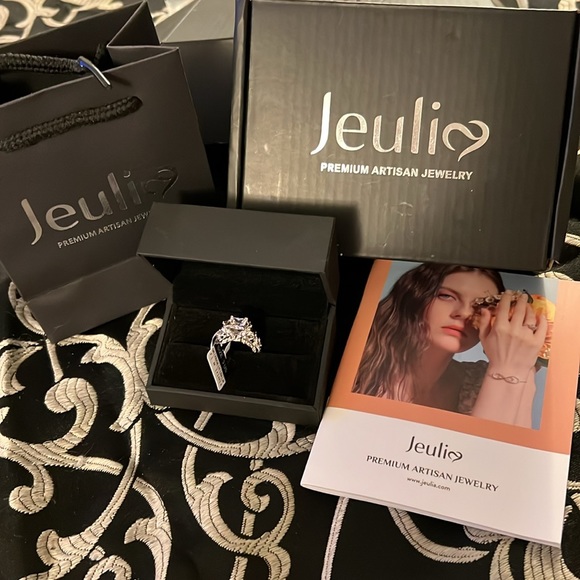 Jeulia Skeleton Sterling Silver Engagement Ring Size 3 - Picture 9 of 15